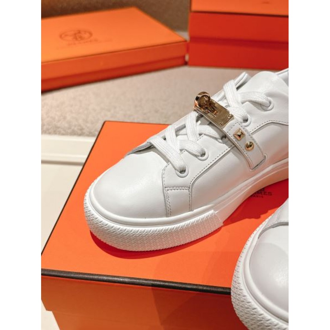 格別な存在感 HERMES エルメス コピー レディース用 カジュアルシューズ 春夏新作コレクション