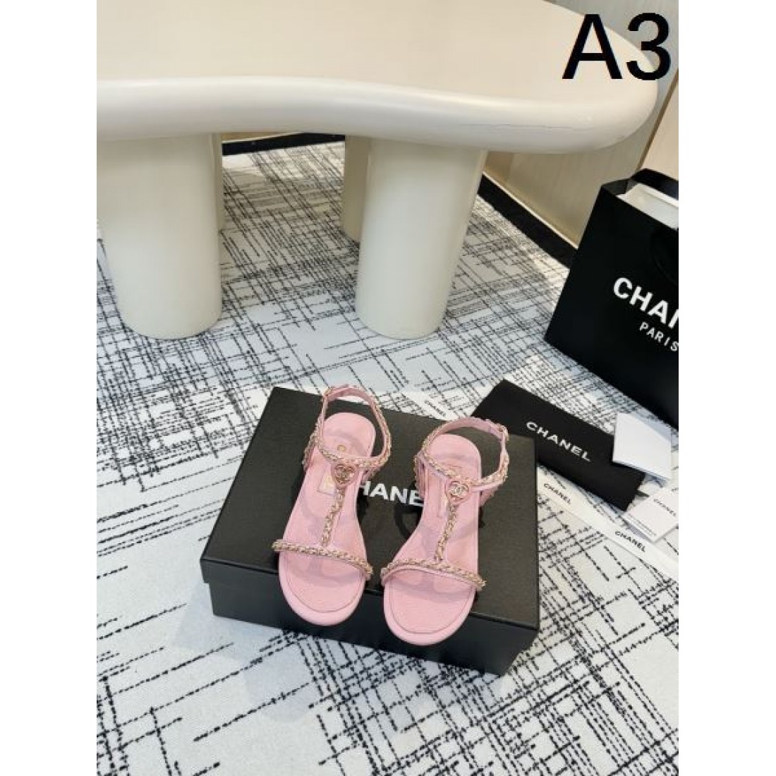 スタイリッシュなスタイル CHANEL シャネル コピー レディースサンダル 一瞬で華やぐ