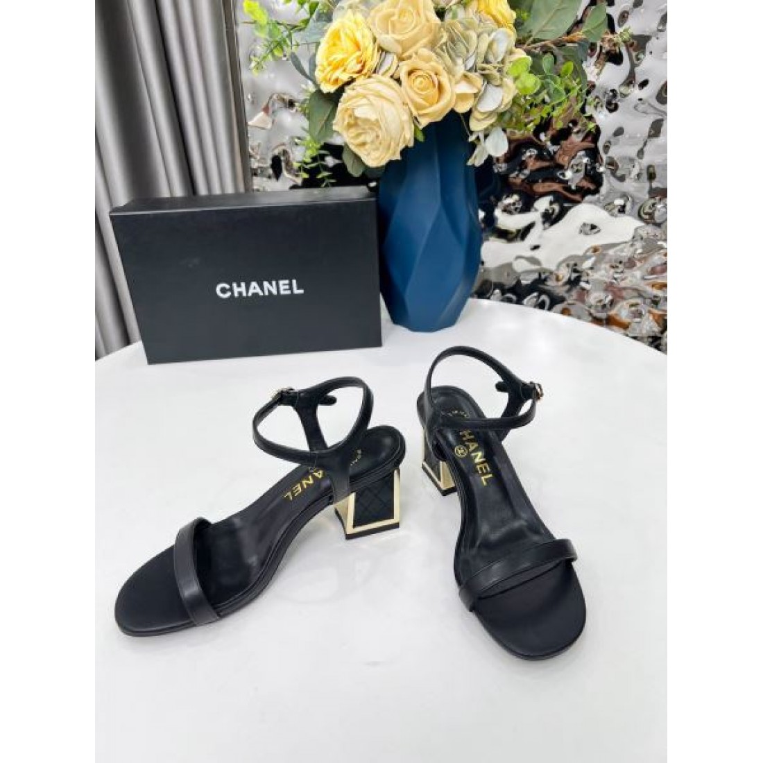 ファッション好き必見 CHANEL シャネル コピー レディースサンダル SNS映え抜群