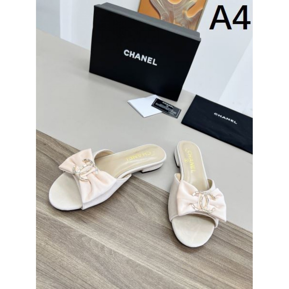 旬コーデに最適 CHANEL シャネル コピー レディースサンダル オールシーズン活躍
