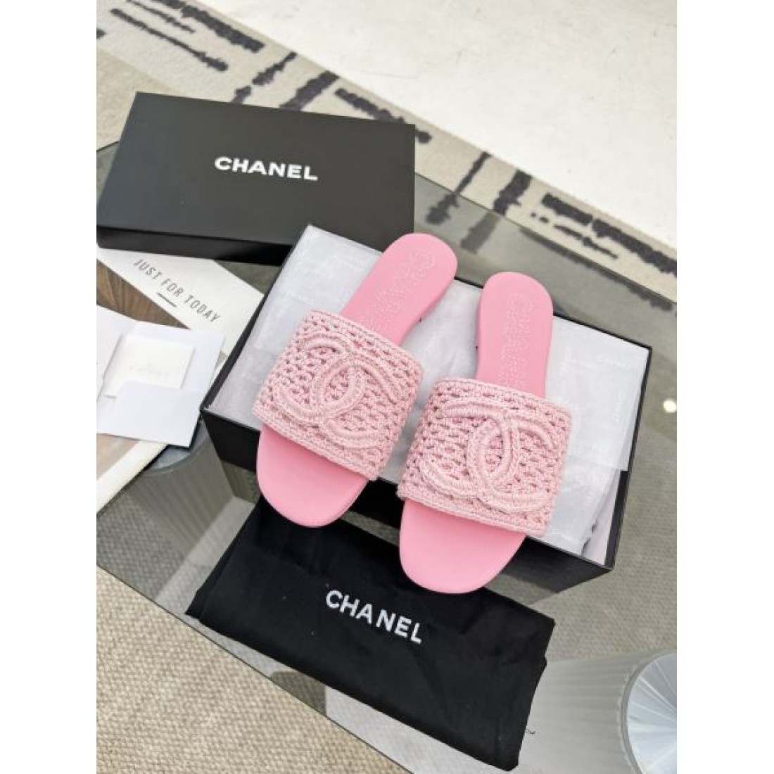 見逃し厳禁 CHANEL シャネル コピー レディースサンダル エレガントな雰囲気