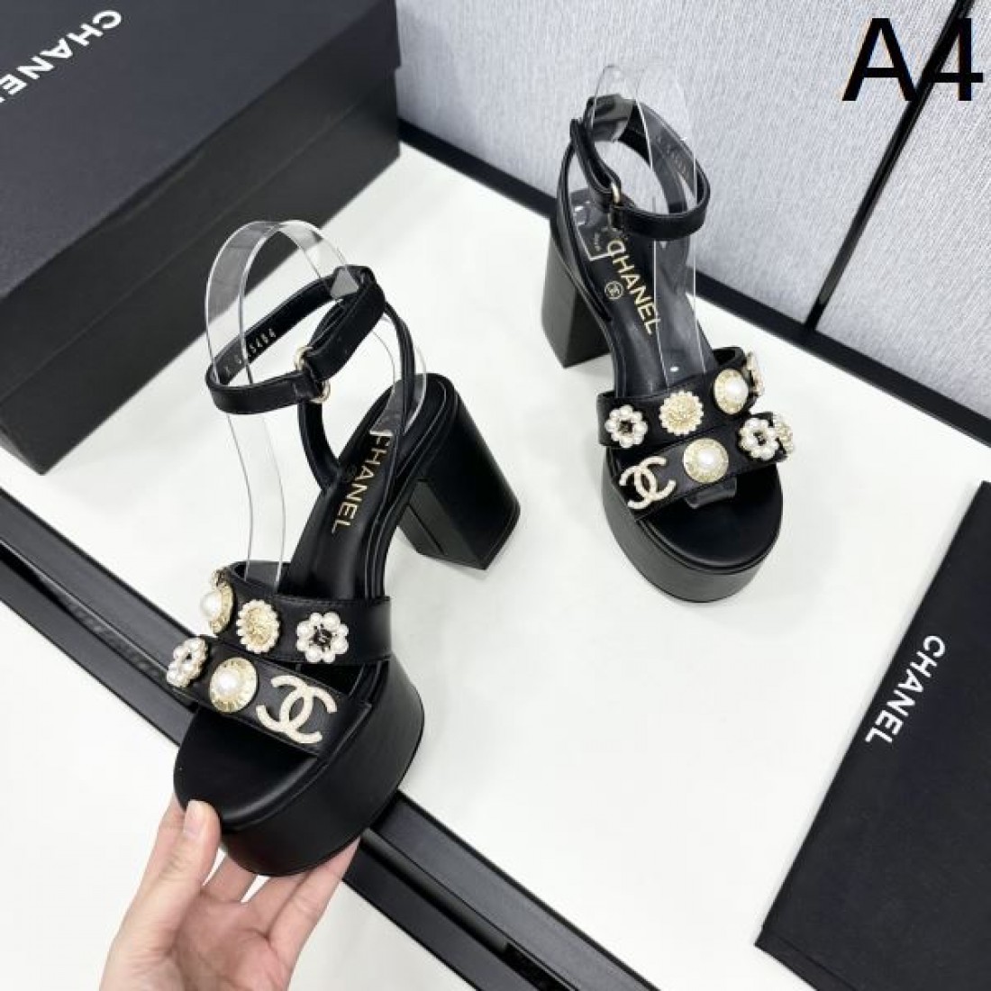 シャネル コピー サンダル CHANEL美しさと履き心地を両立した上質スタイル