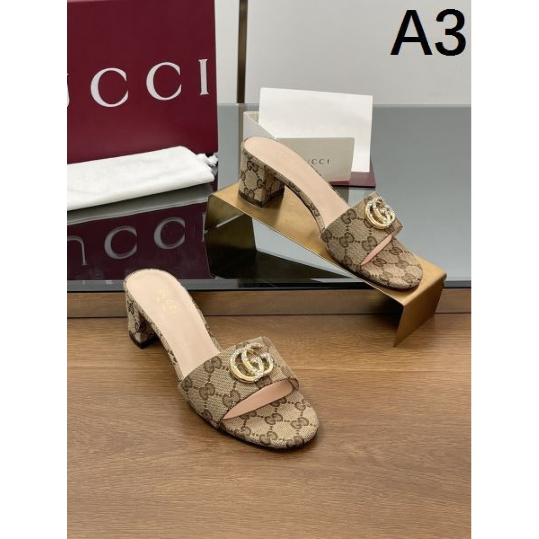 デイリー使いに実用性抜群 GUCCI グッチ コピー レディースサンダル スタイリッシュなスタイル