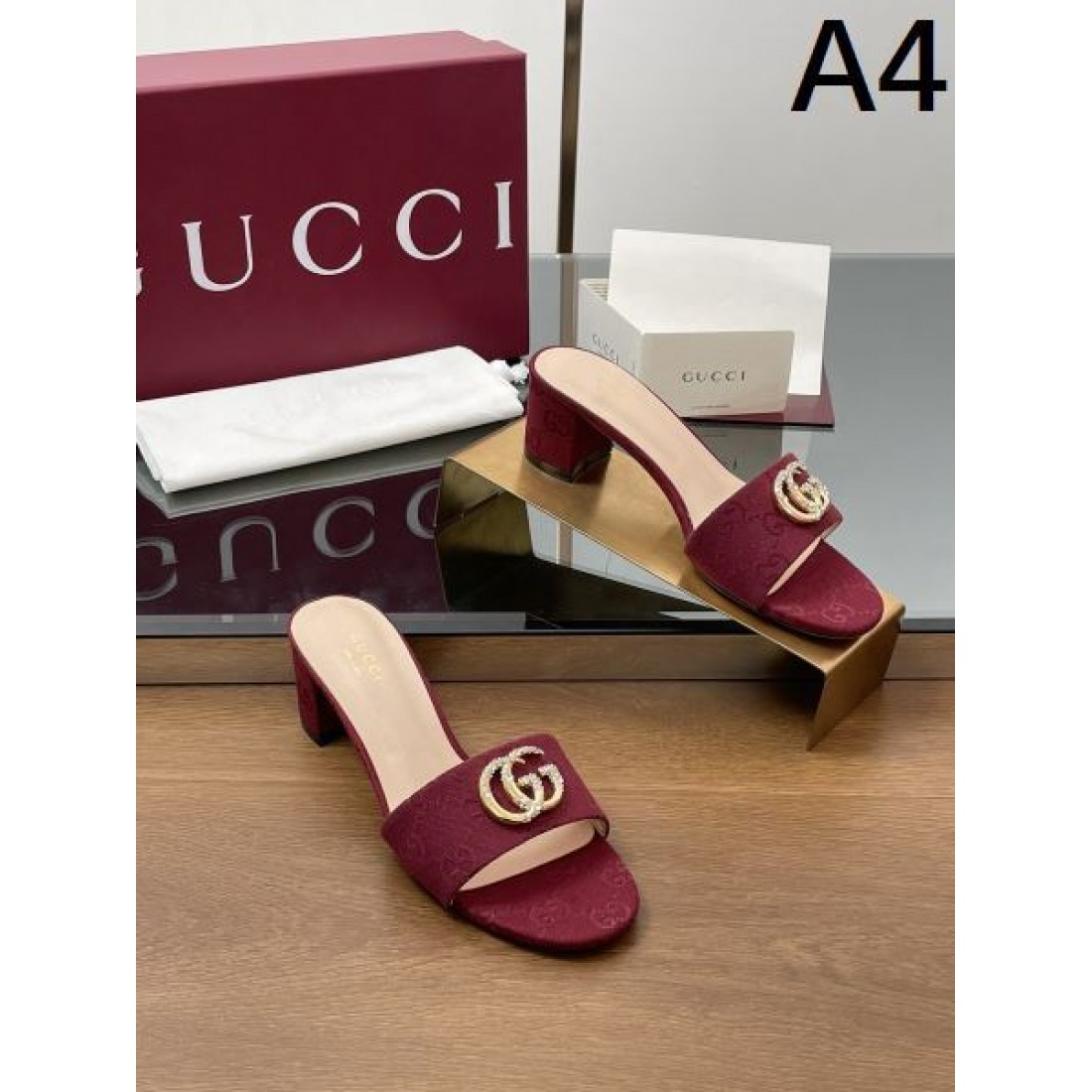 デイリー使いに実用性抜群 GUCCI グッチ コピー レディースサンダル スタイリッシュなスタイル