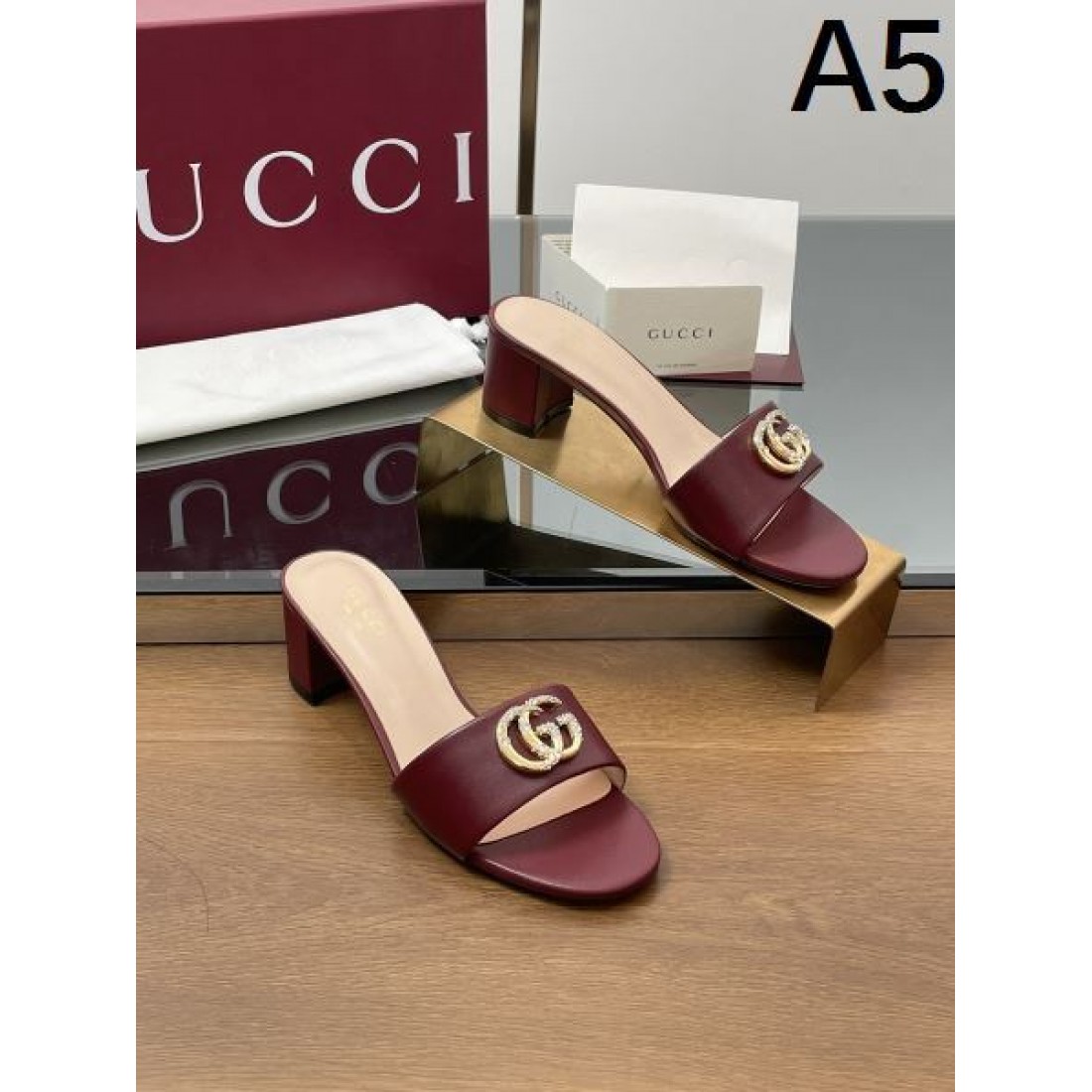 デイリー使いに実用性抜群 GUCCI グッチ コピー レディースサンダル スタイリッシュなスタイル