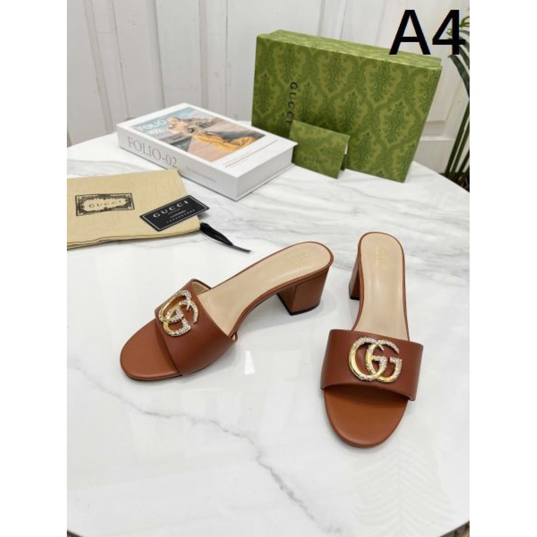 夏に映えるアイテム GUCCI グッチ コピー レディースサンダル 秋冬マストアイテム