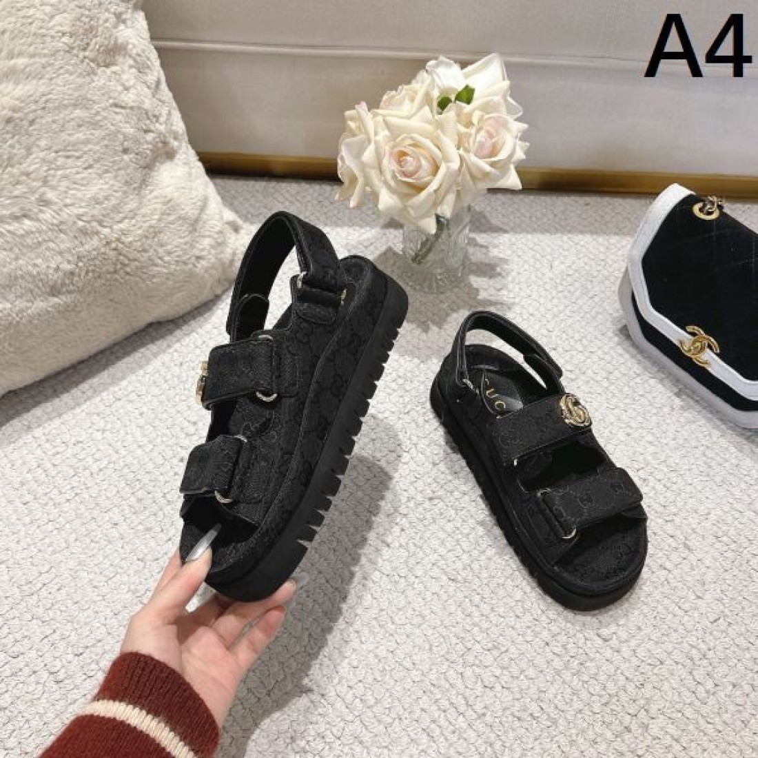 グッチ コピー サンダル GUCCI 夏らしく軽やかな印象 大人っぽい