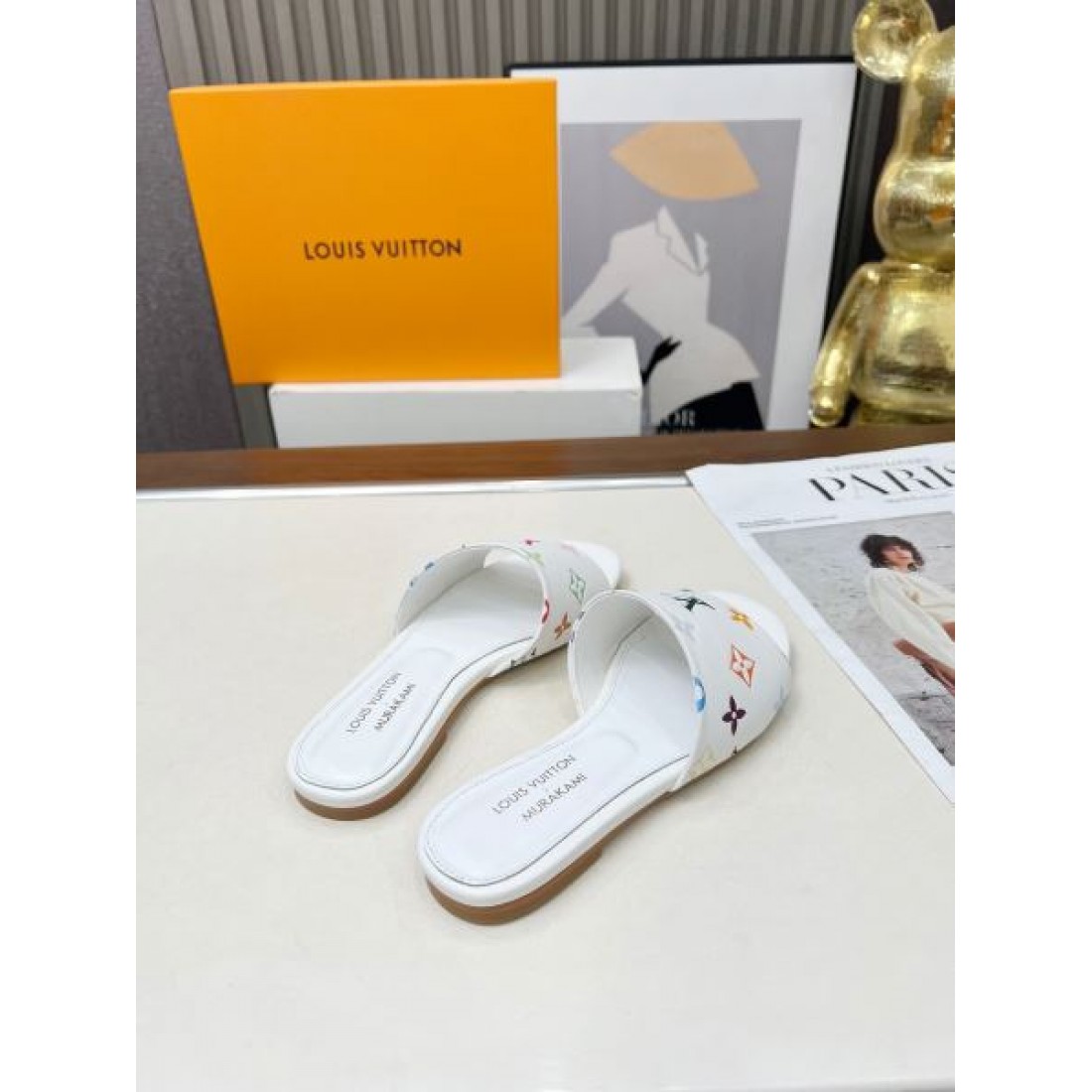 洗練された個性派デザイン LOUIS VUITTON コピー サンダル ルイヴィトンで差をつける