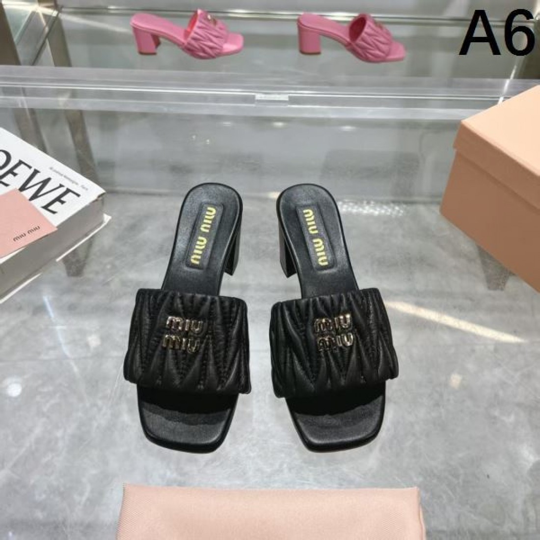 SNS映え抜群 MIU MIU ミュウミュウ コピー レディースサンダル スタイリッシュなスタイル