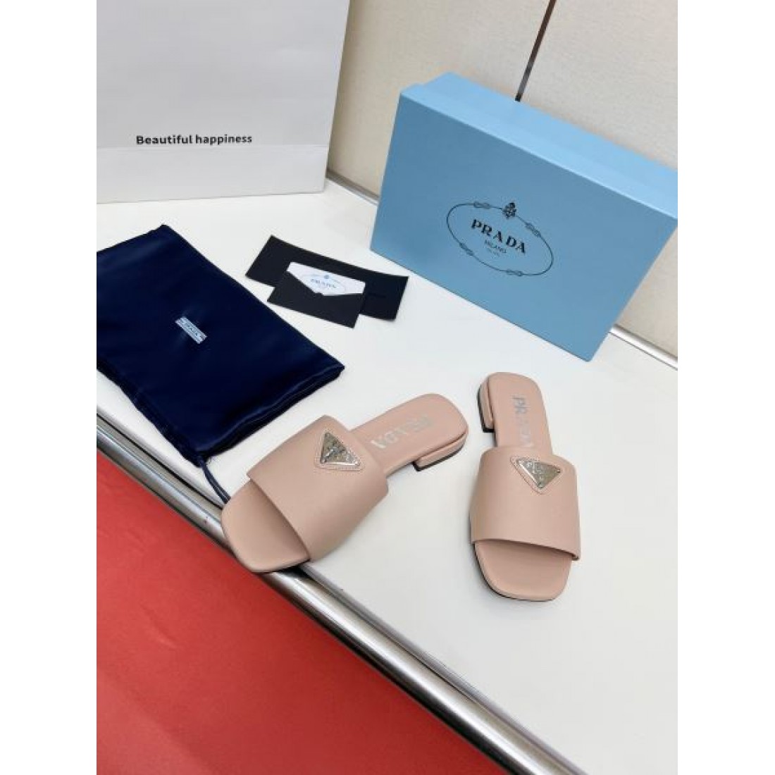 早い者勝ち PRADA プラダ コピー レディースサンダル 見逃し厳禁