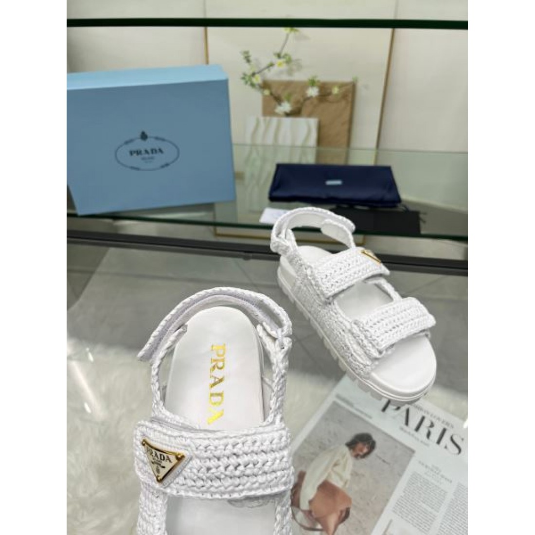  PRADA プラダ コピー サンダル 洗練された存在感が魅力的