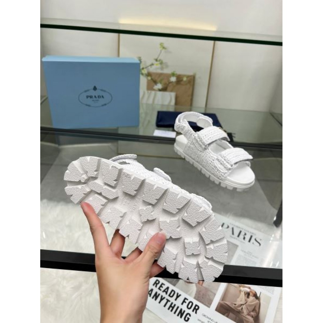  PRADA プラダ コピー サンダル 洗練された存在感が魅力的