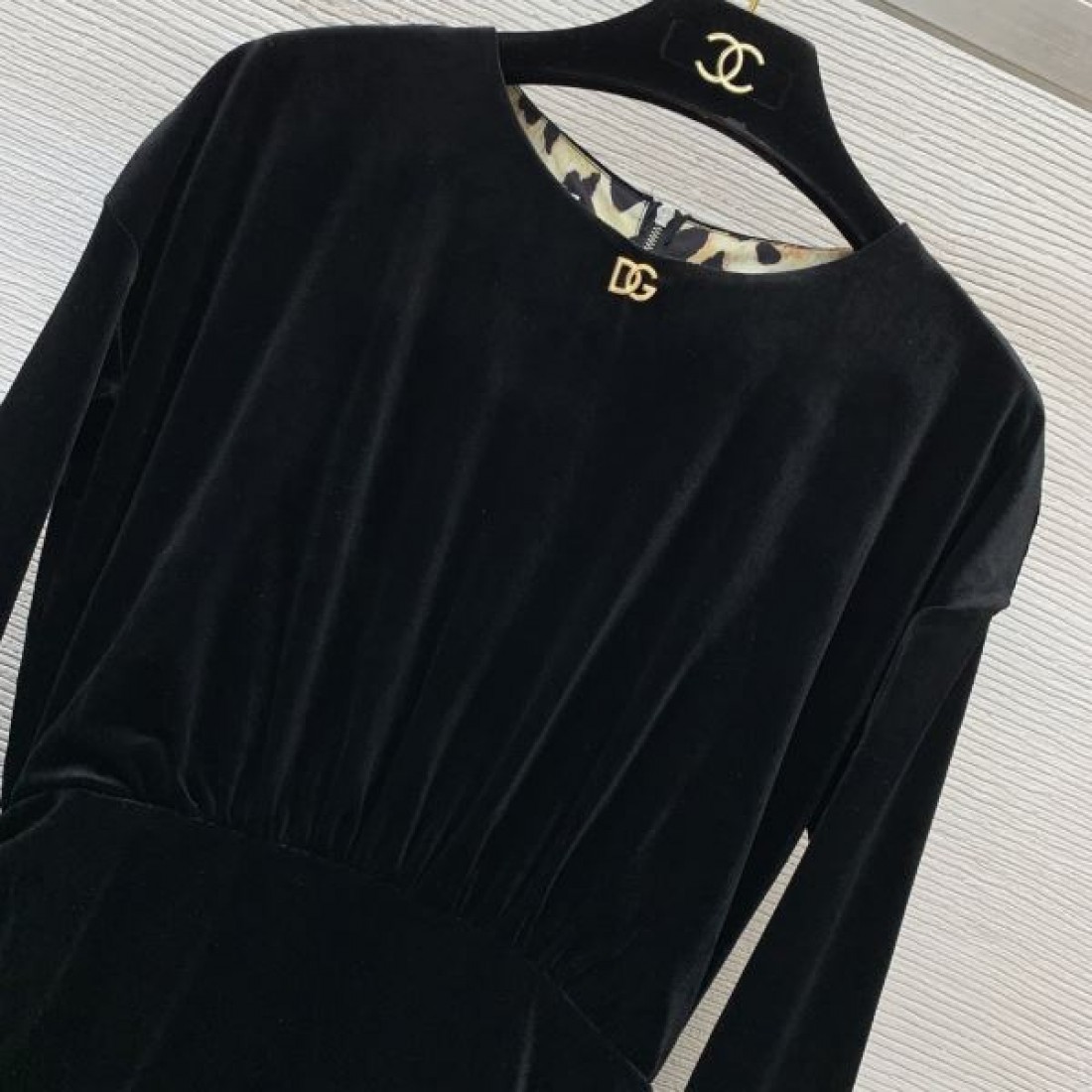 大人っぽい DOLCE＆GABBANA 洗練された ドルチェ＆ガッバーナ スーパーコピー ワンピース