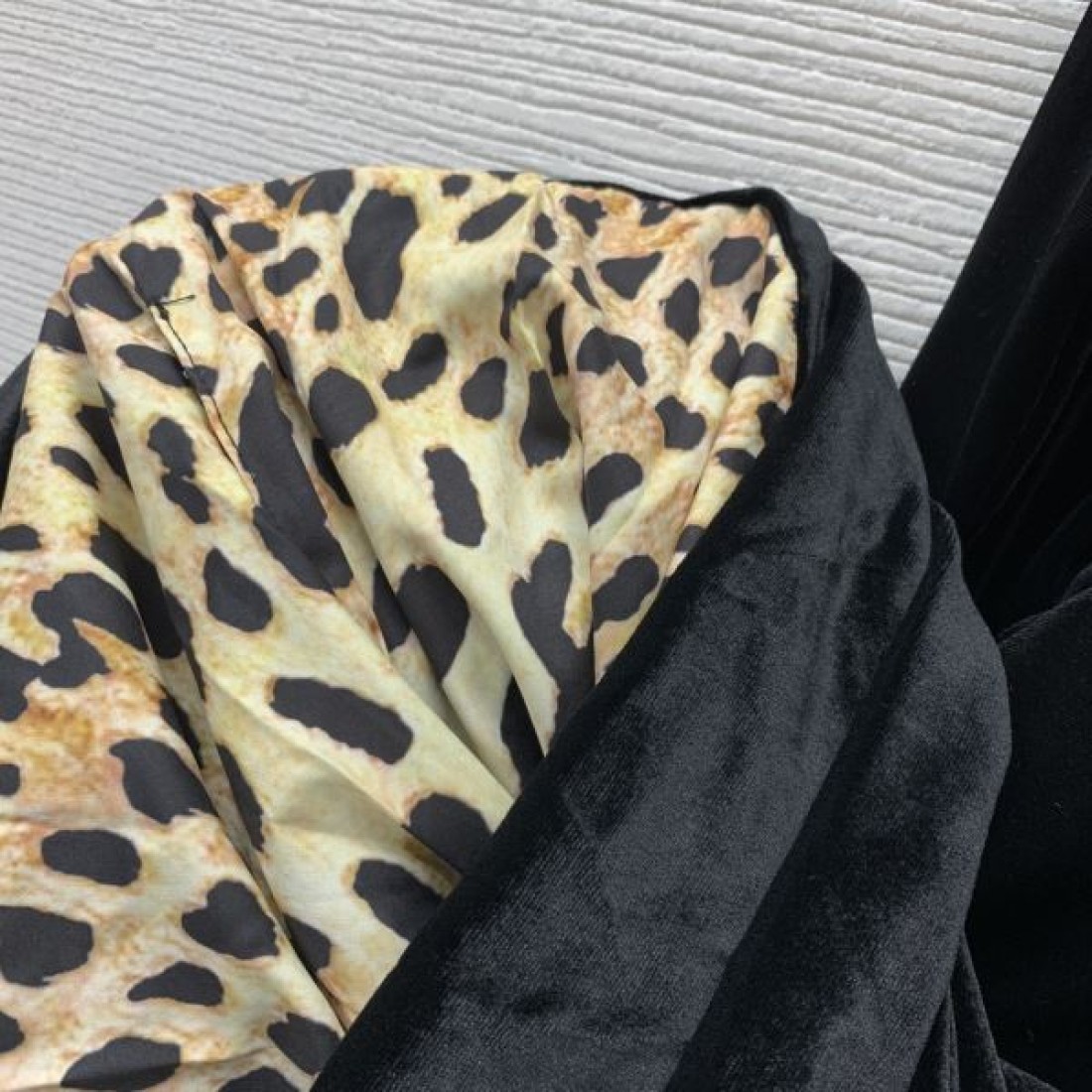 大人っぽい DOLCE＆GABBANA 洗練された ドルチェ＆ガッバーナ スーパーコピー ワンピース