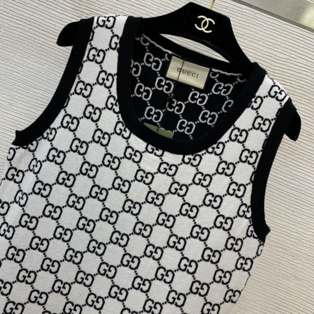 エレガントな雰囲気 GUCCI グッチ コピー ワンピース 上質な素材感