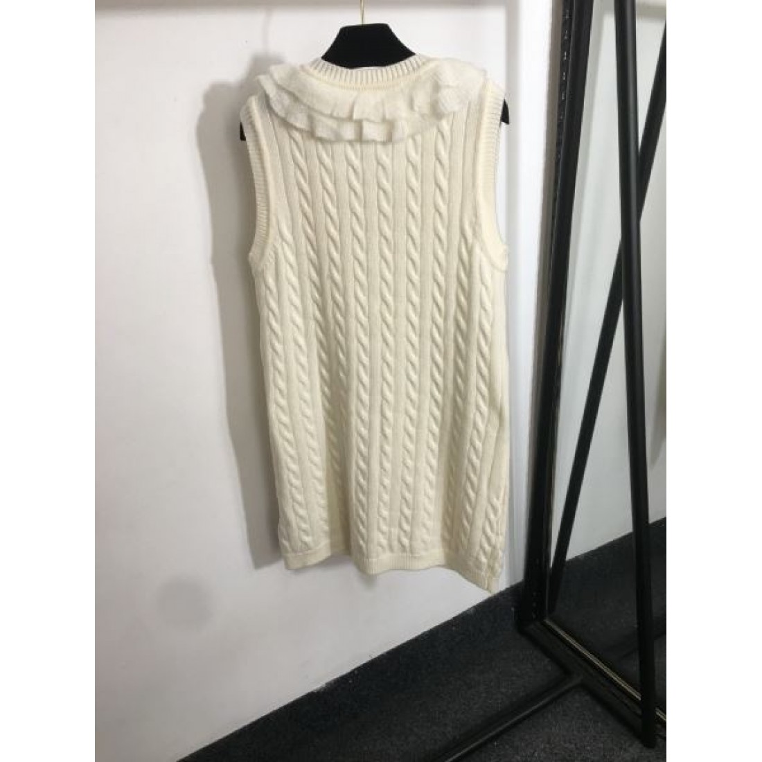 VALENTINO ヴァレンティノ コピー ワンピース 華やかで上品な大人の一着