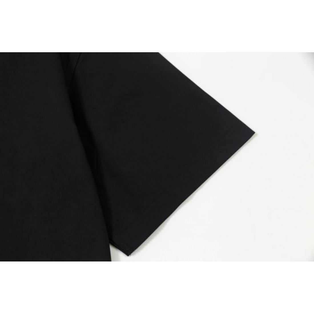 シンプルながら個性的な バレンシアガ コピー シャツ BALENCIAGA 