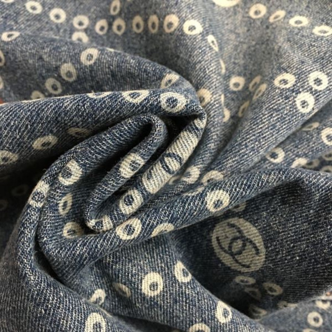 CHANEL スーパーコピー ジーンズ お洒落 柄 波 ロゴ ファッション シャネル