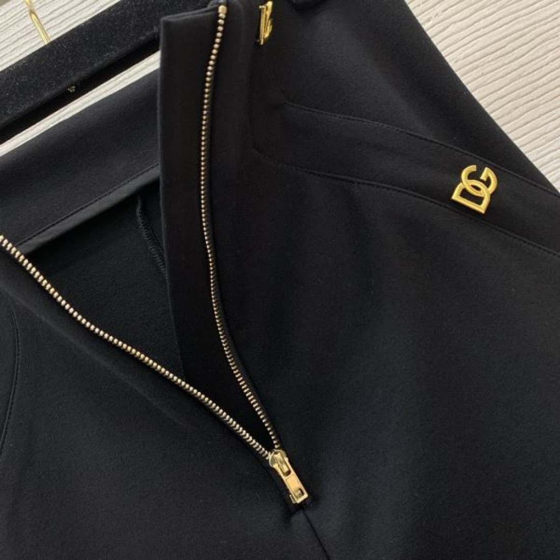 DOLCE＆GABBANA ドルチェ＆ガッバーナ コピー レギンスパンツ 洗練された快適さ