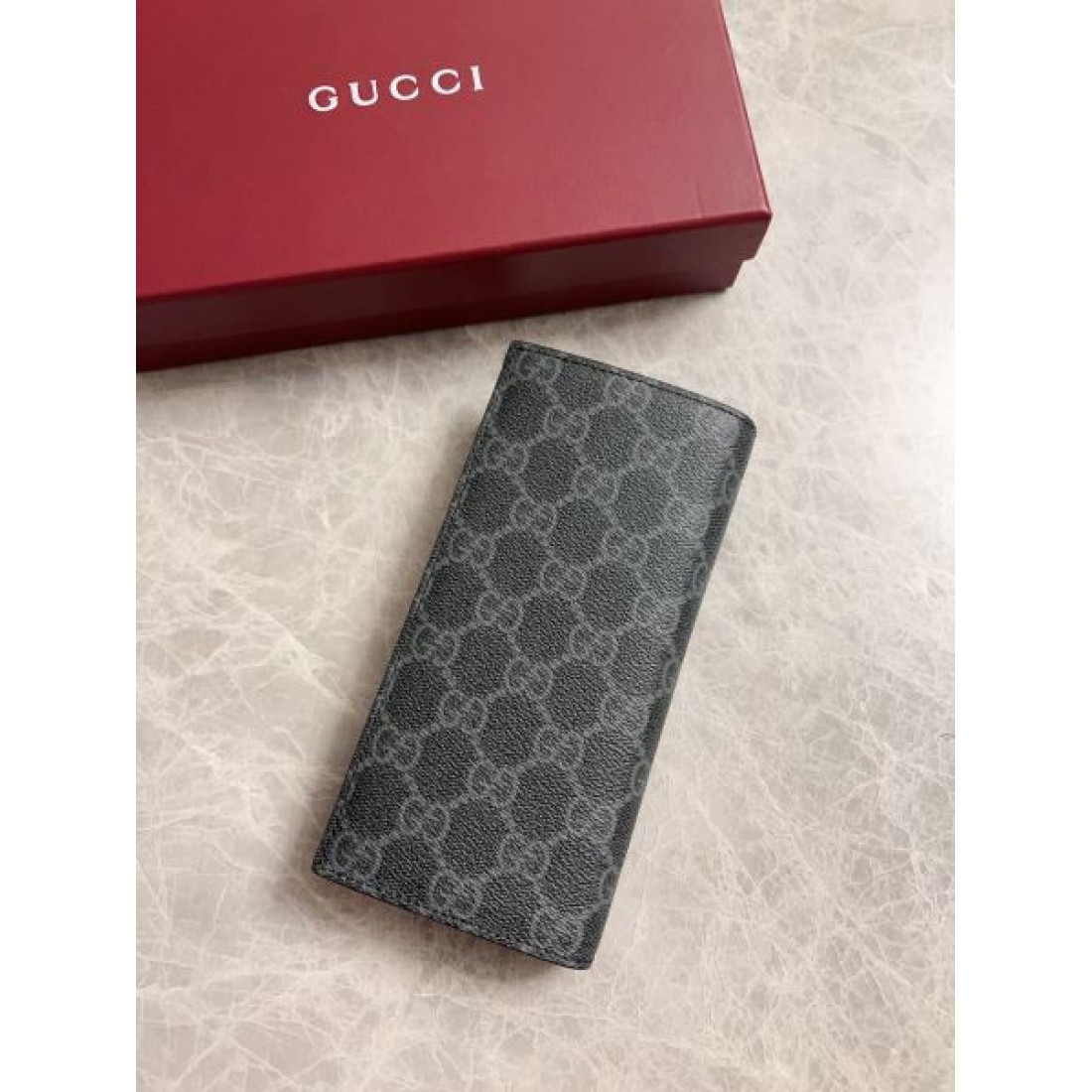 ギフトにも最適 GUCCI グッチ コピー 長財布 ファッション好き必見