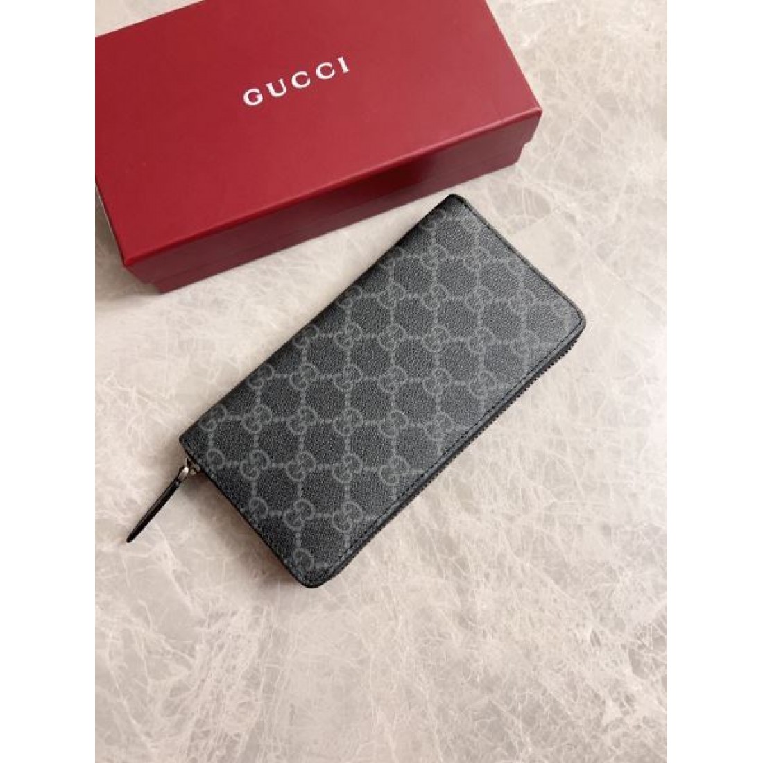 お洒落さん必携 GUCCI グッチ コピー 長財布 自分へのご褒美に