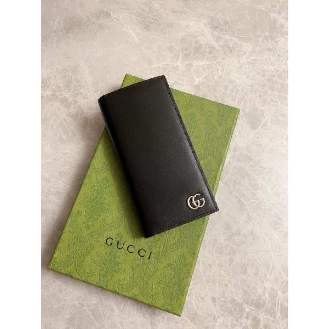 迷わずゲット GUCCI グッチ コピー 長財布 見逃し厳禁