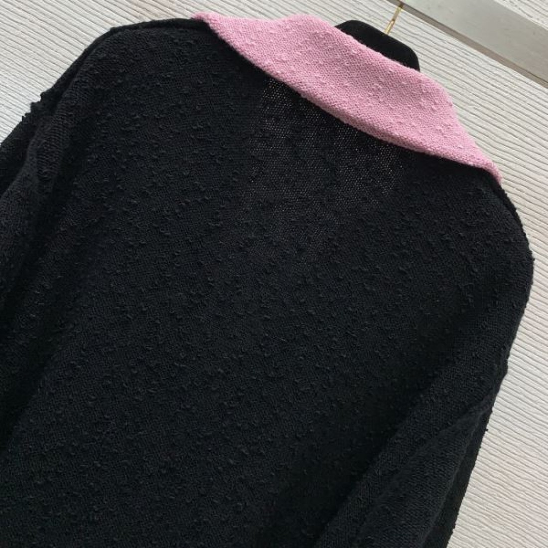 その場で注目の的 CHANEL シャネル コピー コート 豪華なディテール