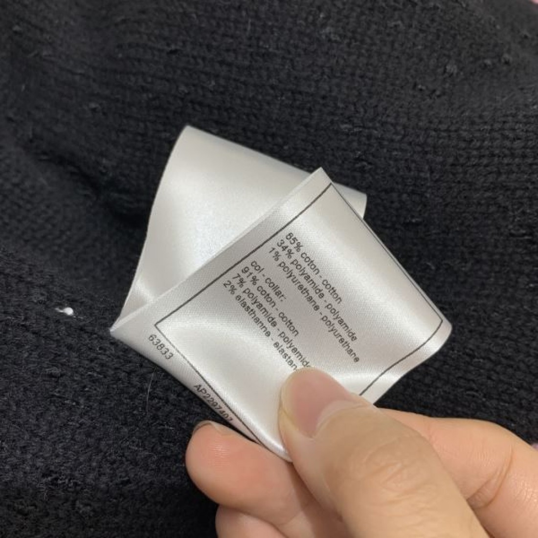 その場で注目の的 CHANEL シャネル コピー コート 豪華なディテール