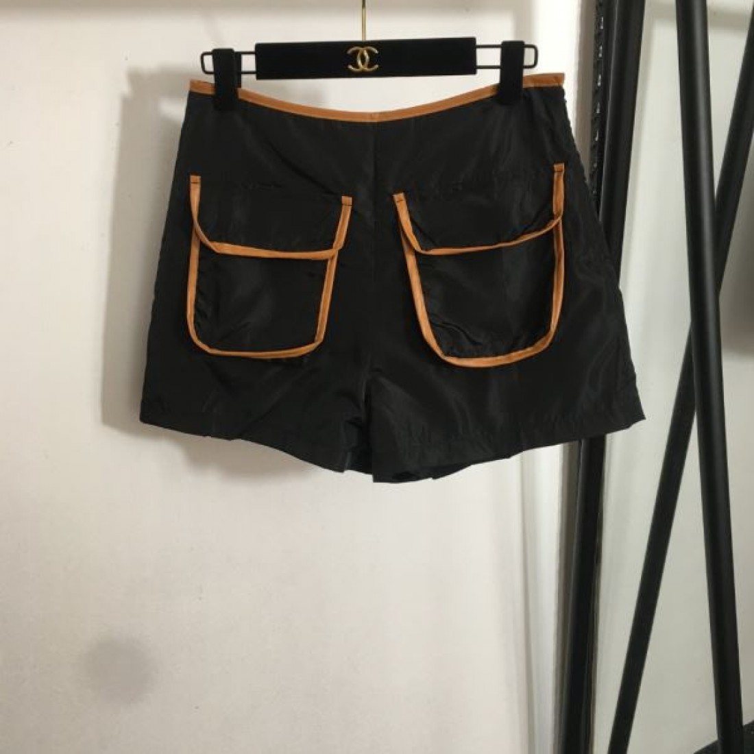 プラダらしい洗練と快適さ PRADA プラダ コピー 上下セット