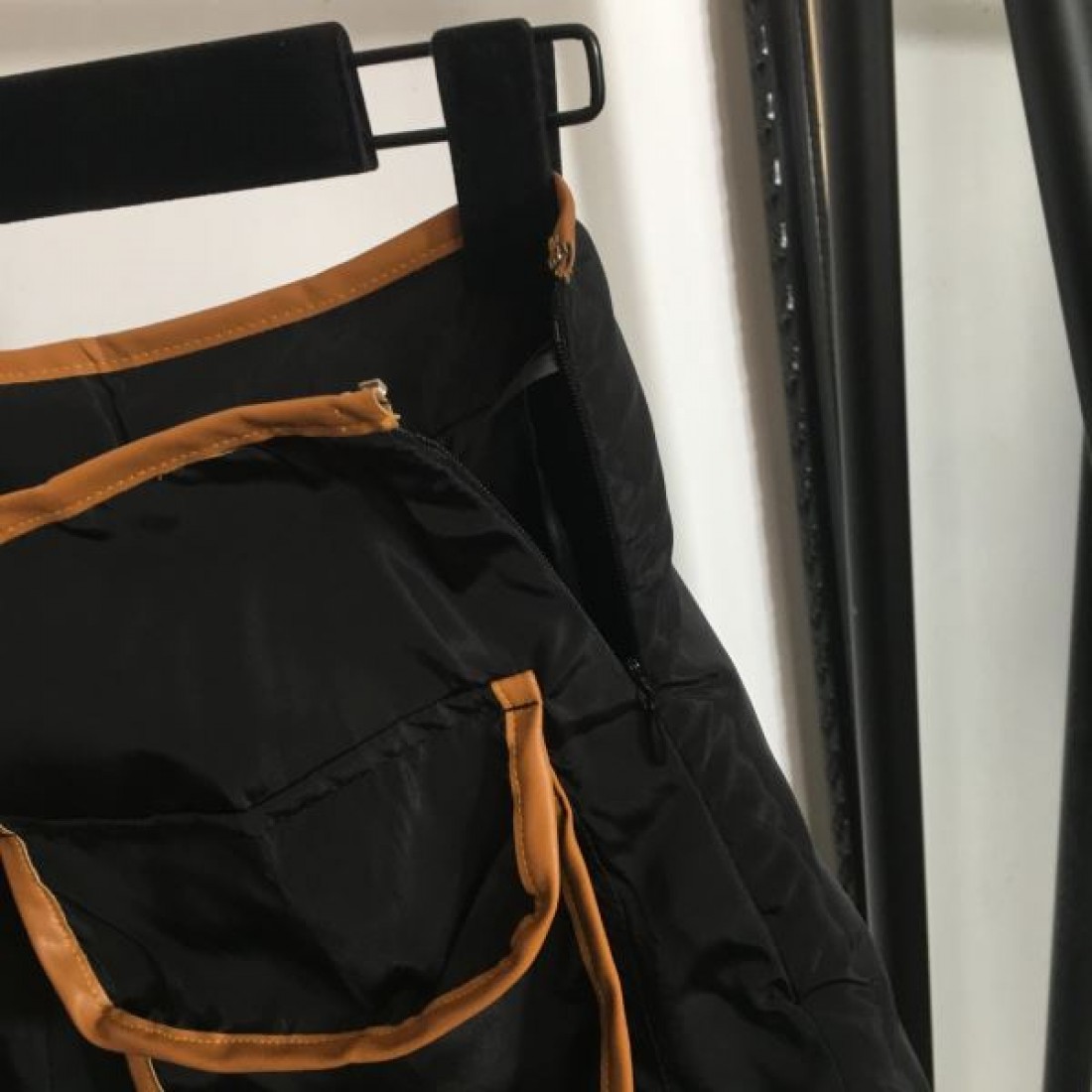 プラダらしい洗練と快適さ PRADA プラダ コピー 上下セット