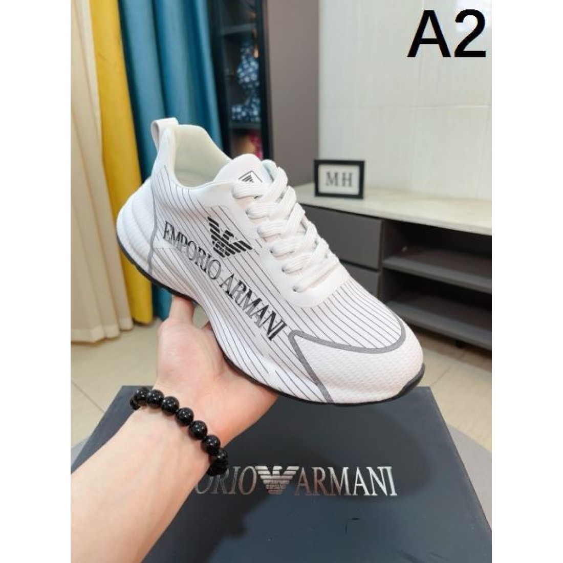 人気沸騰中！おしゃれ新品 ARMANI アルマーニ コピー スニーカー 大人可愛い