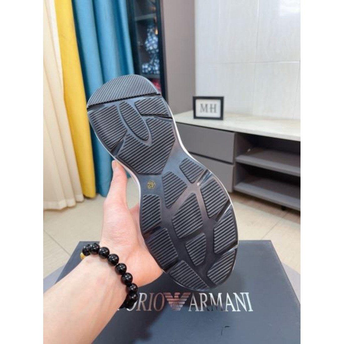 スタイリッシュなスタイル ARMANI アルマーニ コピー スニーカー 期間限定
