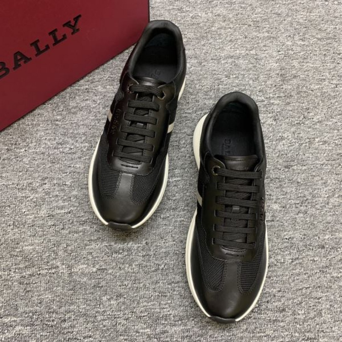 バリー コピー スニーカー BALLYで洗練された足元を演出するスタイリッシュモデル