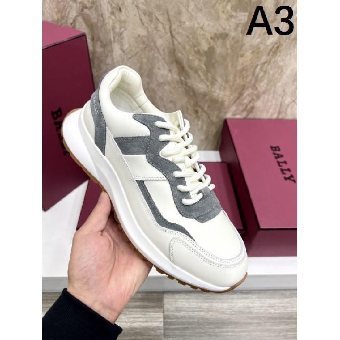 BALLY バリー コピー スニーカー シンプルで高級感漂う大人カジュアルに最適な一足
