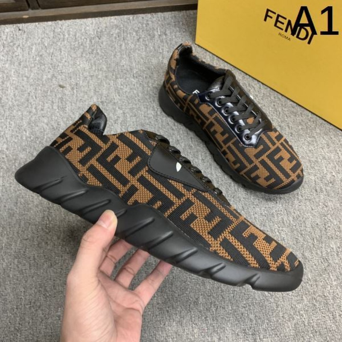 機能性と美しさが融合FENDI コピー スニーカー フェンデイの逸品モデル