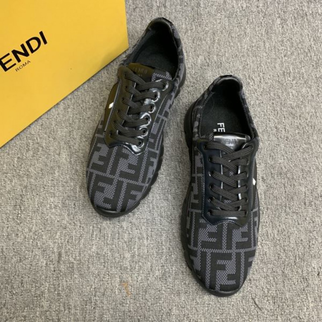 機能性と美しさが融合FENDI コピー スニーカー フェンデイの逸品モデル
