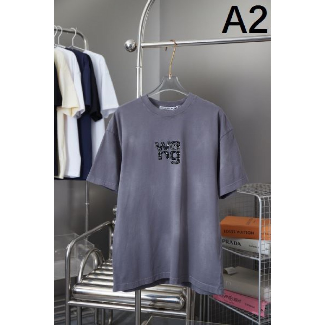 シャープで軽やかな印象の ALEXANDER WANG アレキサンダーワン コピー 半袖Tシャツ