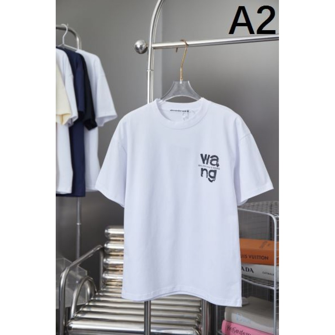 自由でエフォートレスな雰囲気が漂う ALEXANDER WANG コピー 半袖Tシャツ 