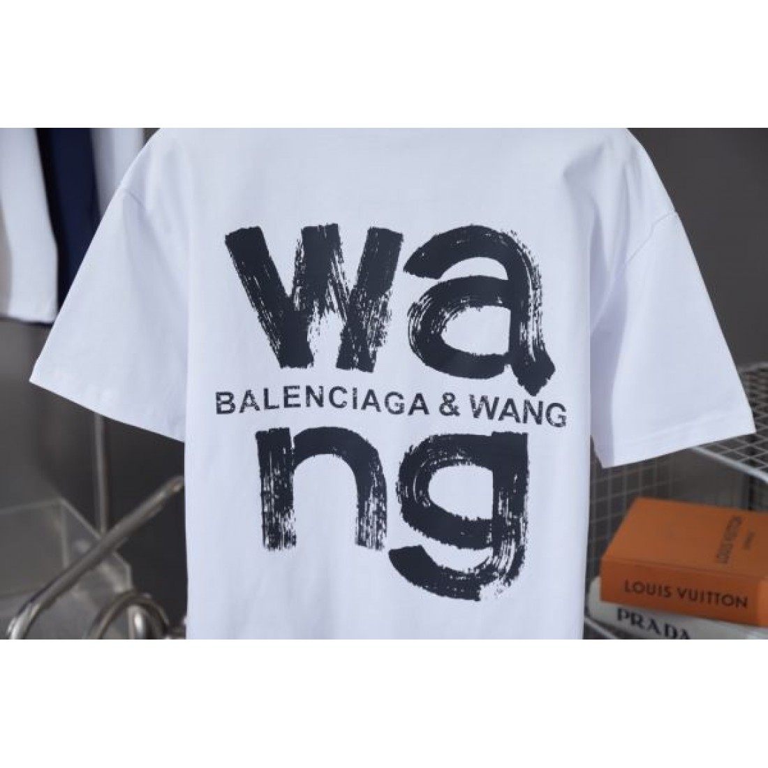 自由でエフォートレスな雰囲気が漂う ALEXANDER WANG コピー 半袖Tシャツ 
