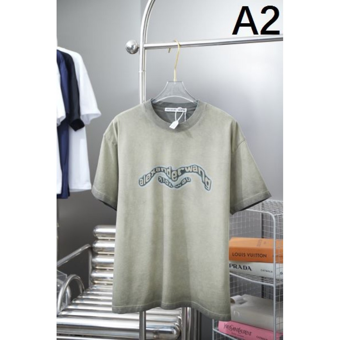柔らかな質感が魅力の アレキサンダーワン コピー 半袖Tシャツ ALEXANDER WANG
