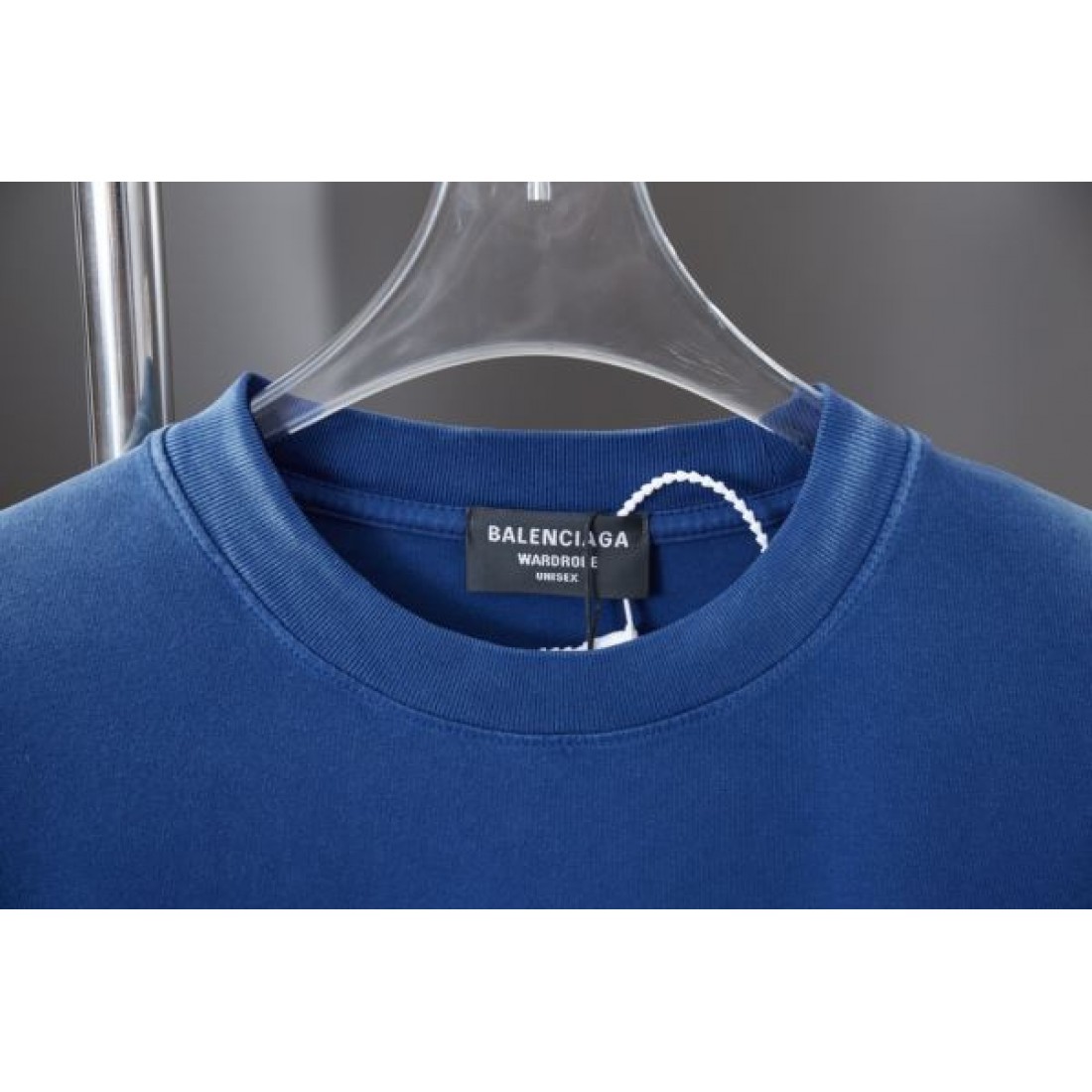 大胆でストリート感あふれる バレンシアガ コピー 半袖Tシャツ BALENCIAGA