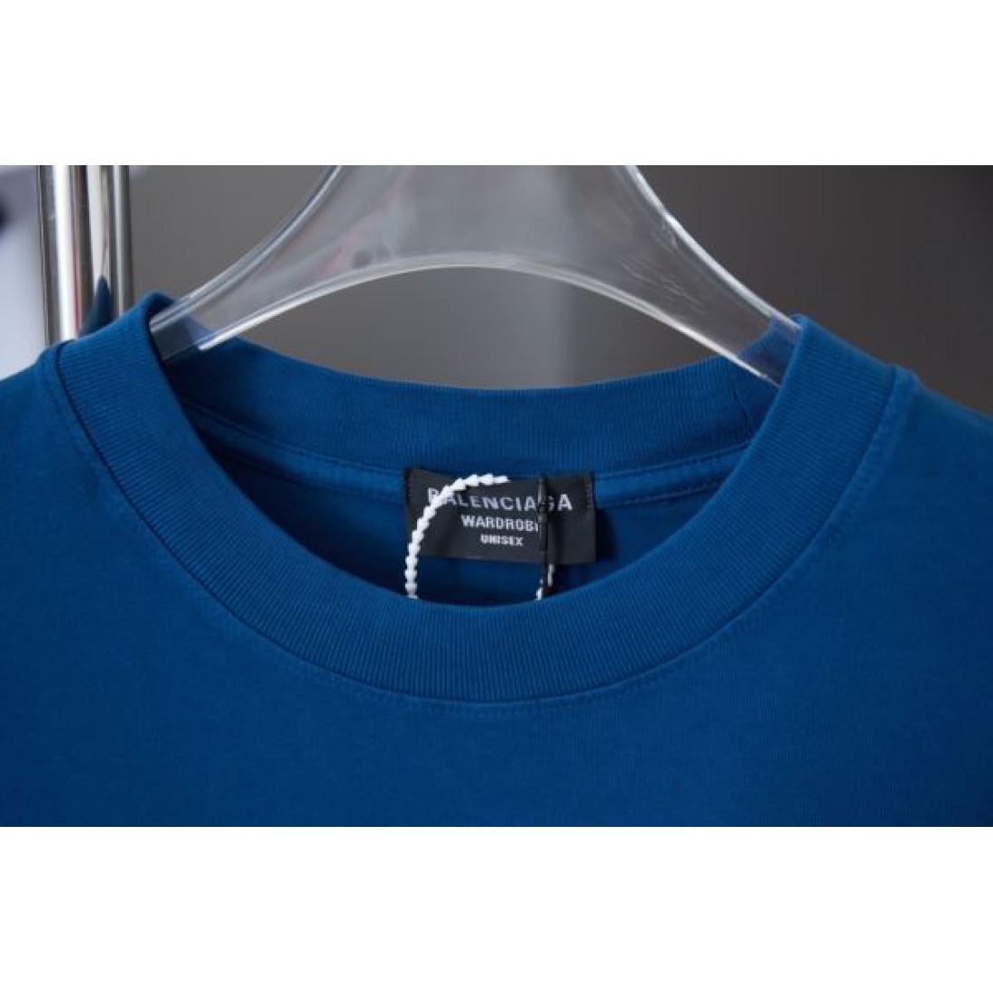  洗練されたと斬新さを融合した BALENCIAGA バレンシアガ コピー 半袖Tシャツ