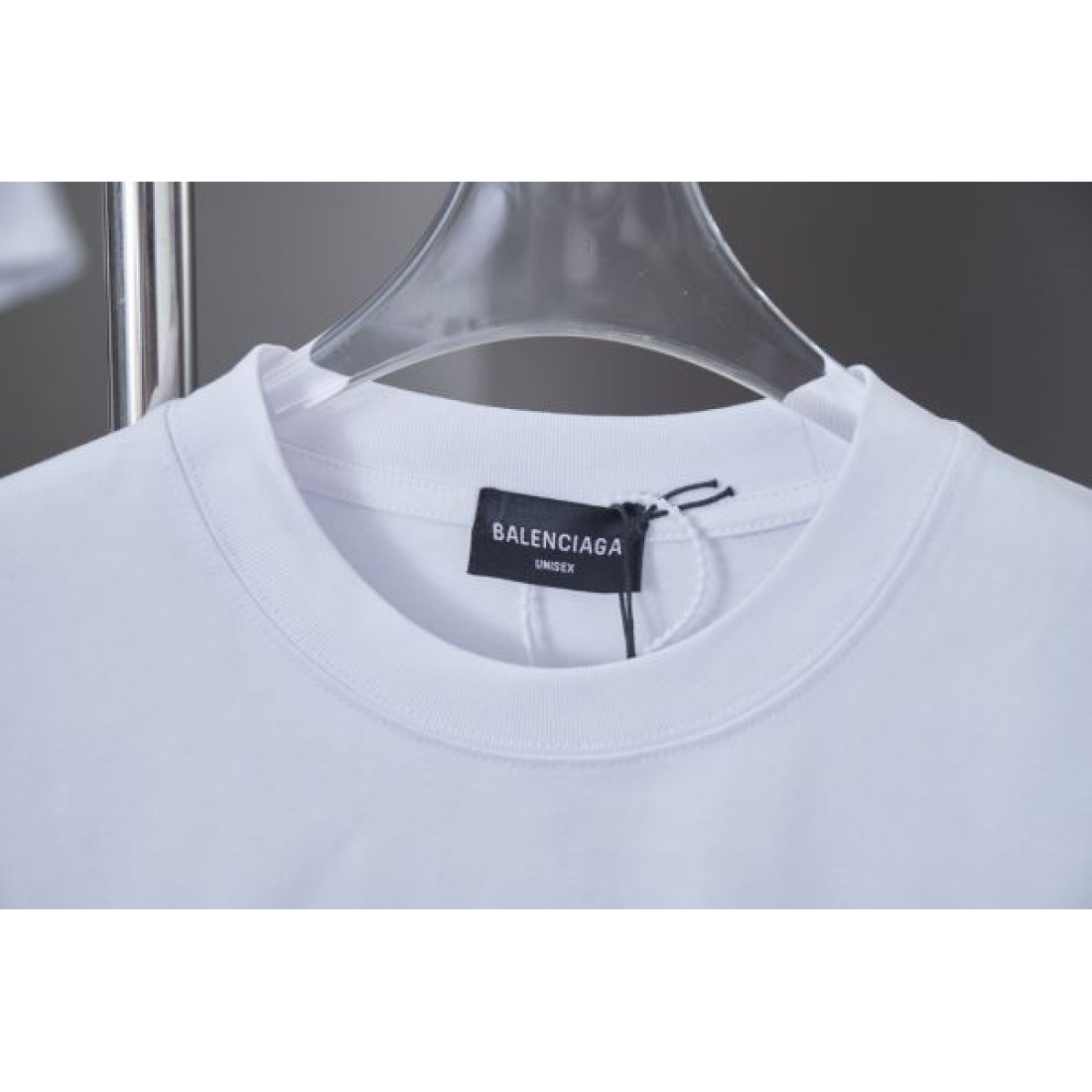 落ち着きと個性を兼ね備えた バレンシアガ コピー 半袖Tシャツ BALENCIAGA
