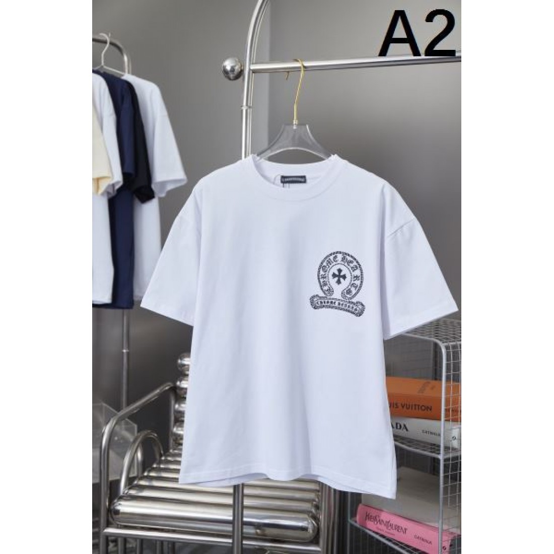 個性を際立たせる CHROME HEARTS クロムハーツ コピー 半袖Tシャツ クールな
