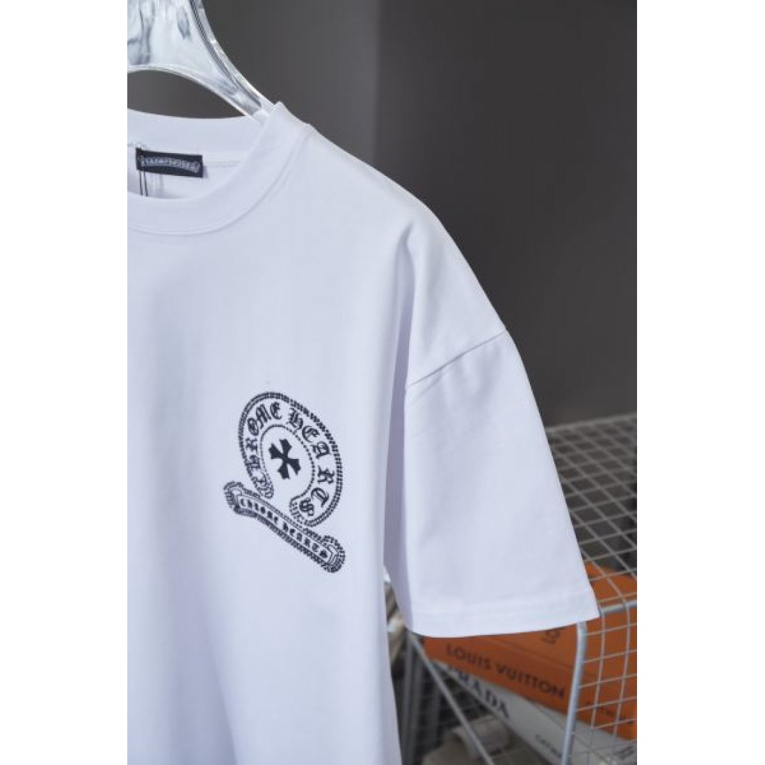 個性を際立たせる CHROME HEARTS クロムハーツ コピー 半袖Tシャツ クールな