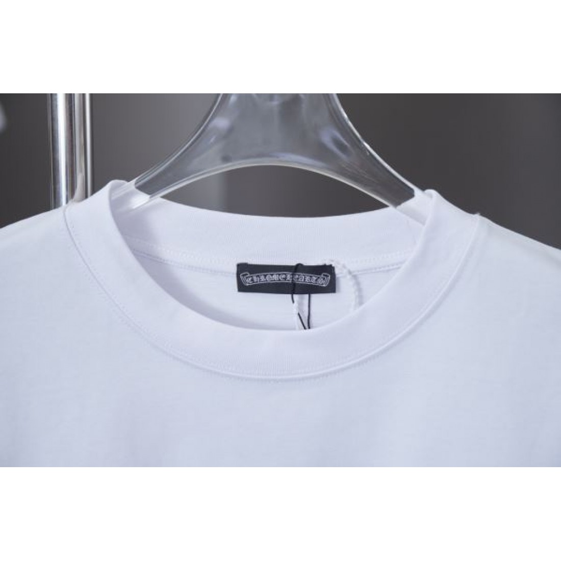  大胆で印象的な CHROME HEARTS クロムハーツ コピー 半袖Tシャツ クロムハーツ