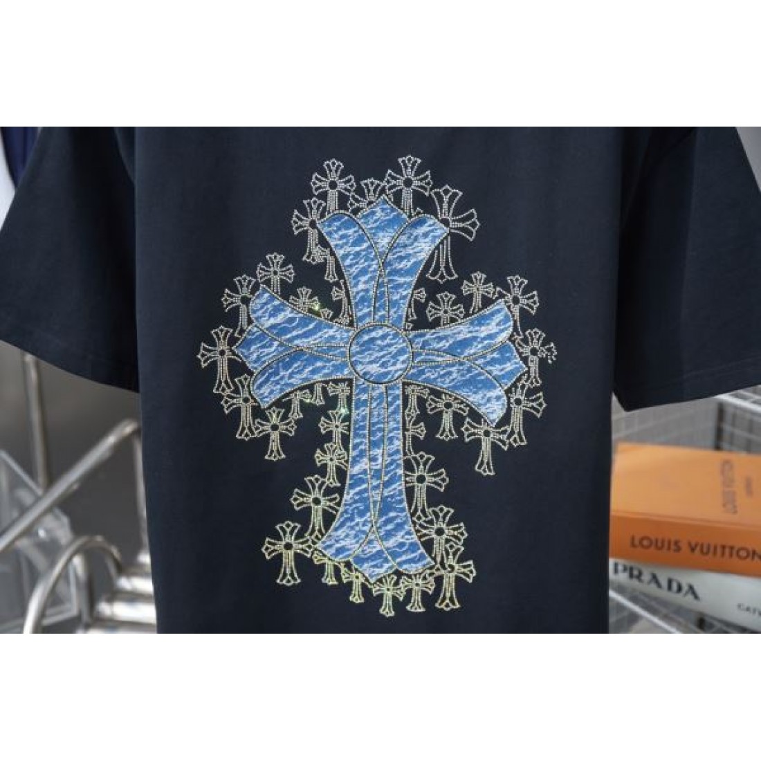 CHROME HEARTS クロムハーツ コピー 半袖Tシャツで叶える スタイリッシュな日常