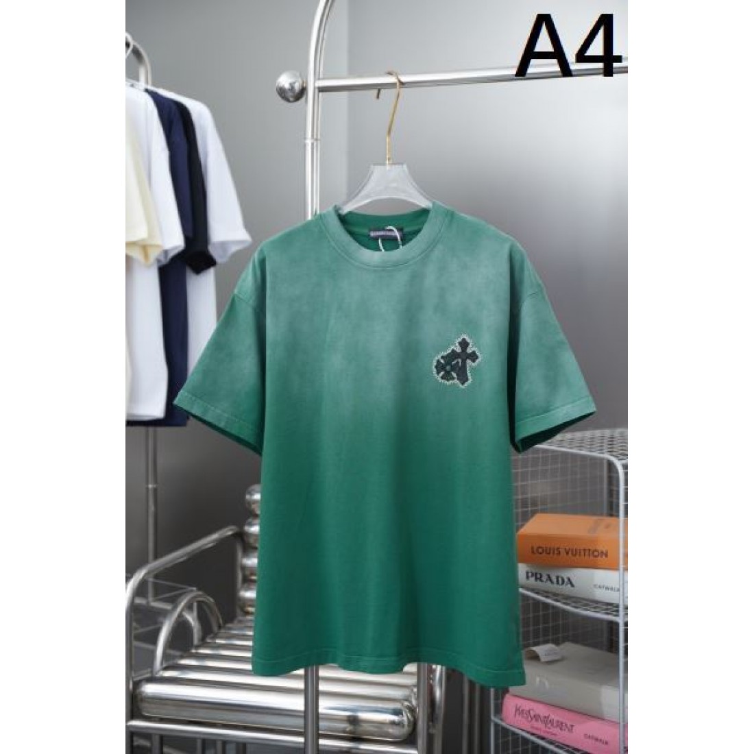 ストリート感満載の クロムハーツ コピー 半袖Tシャツ CHROME HEARTS 抜群の存在感