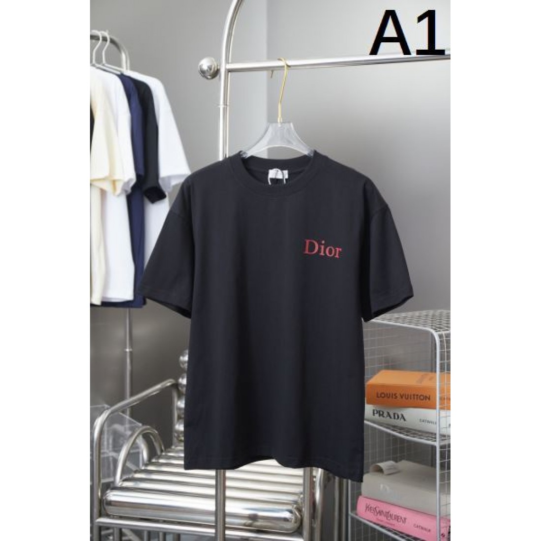 エレガント DIOR ディオール コピー 半袖Tシャツ ラグジュアリーな
