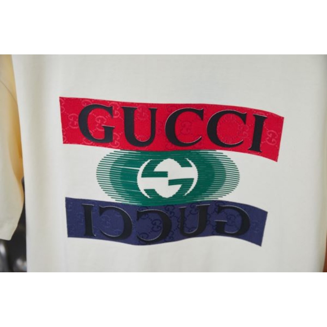 エフォートレスで魅力的な GUCCI グッチ コピー 半袖Tシャツ ミニマル